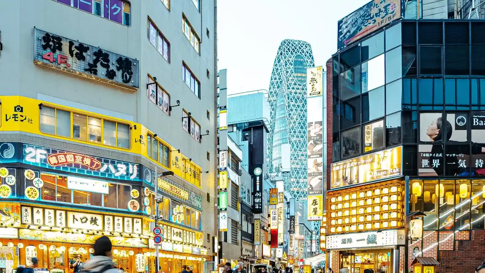路面店と空中階の違い｜飲食店は1階以外でも成功できる？